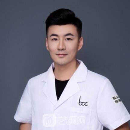 李哲遠