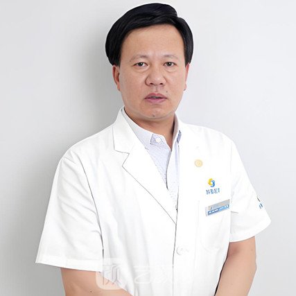 李斌