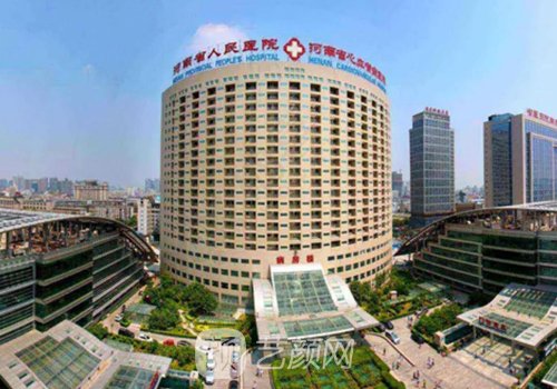 康深松雙眼皮專業(yè)嗎?自然